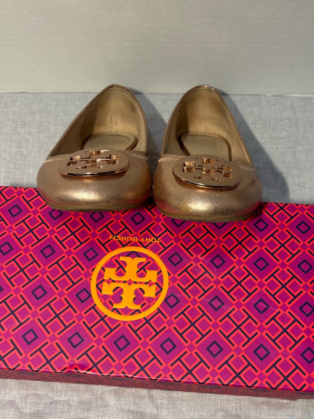 Tory Burch Rise Gold Reva Ballet - Picture 3 of 12
